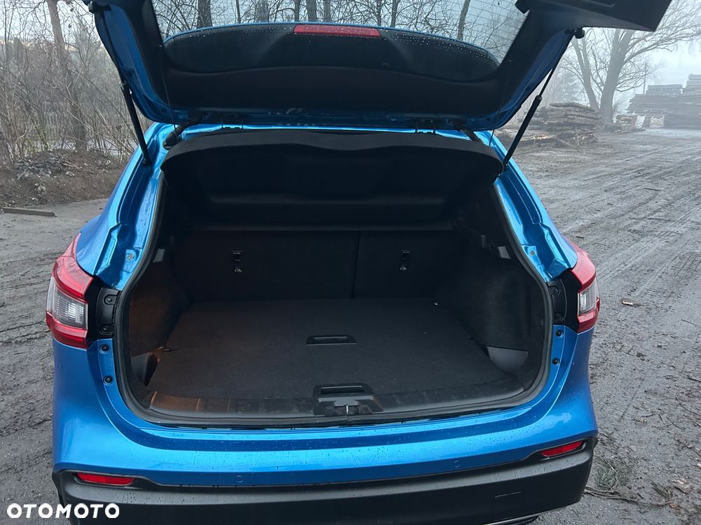 Nissan Qashqai 1.3 DIG-T DCT TEKNA - 13