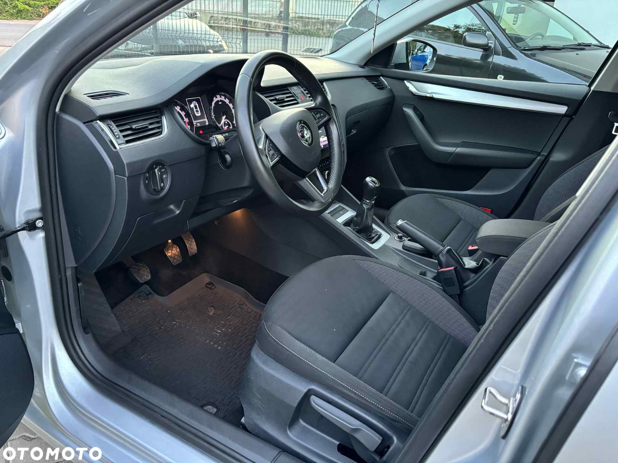 Skoda Octavia 1.6 TDI Ambition - 15