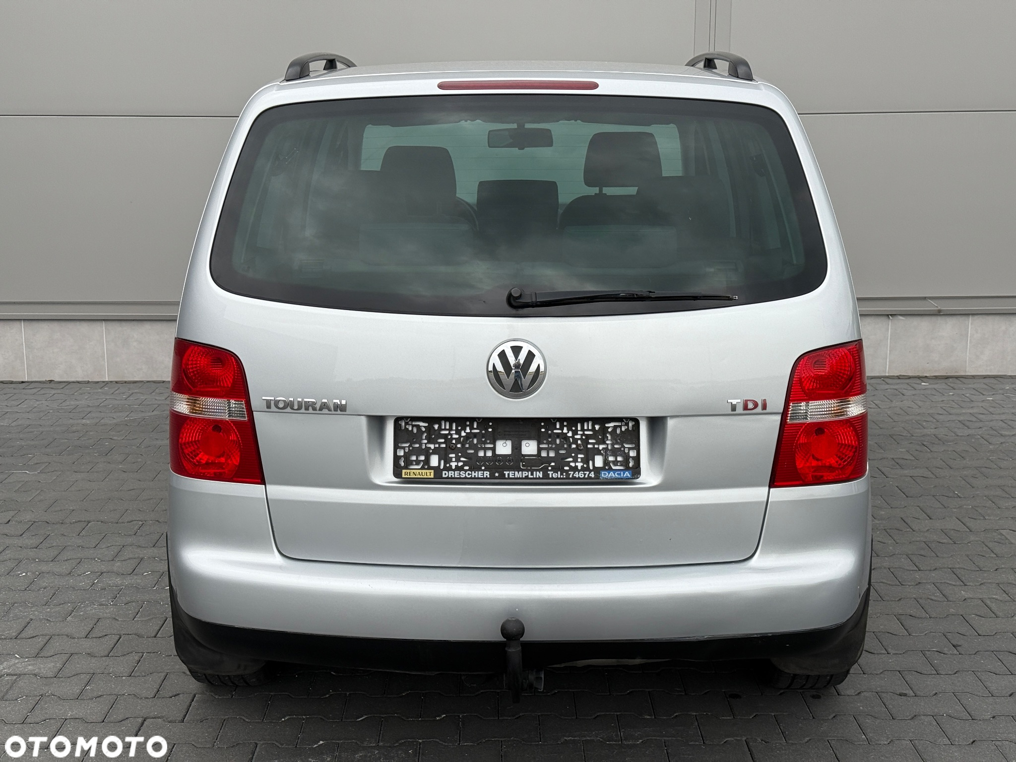 Volkswagen Touran - 6