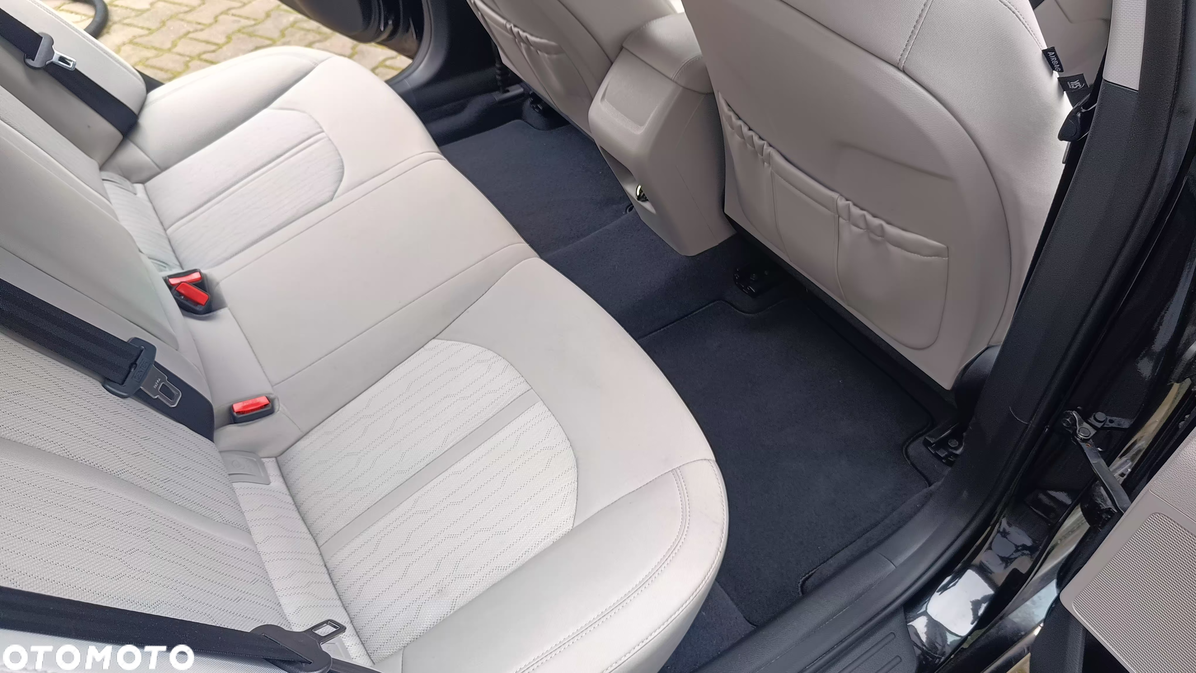 Hyundai Sonata - 20