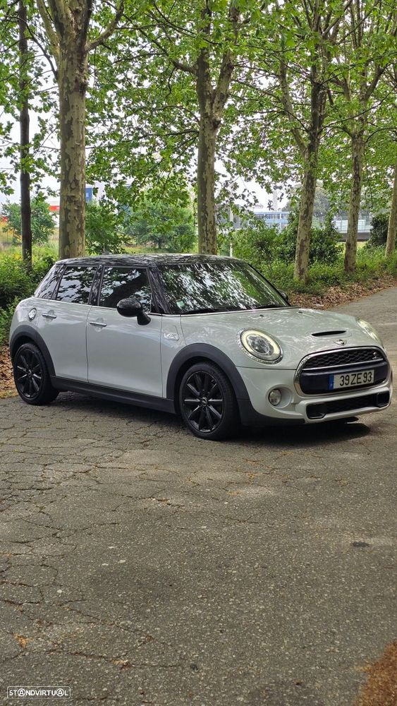 MINI 5 Portas Cooper SD - 29