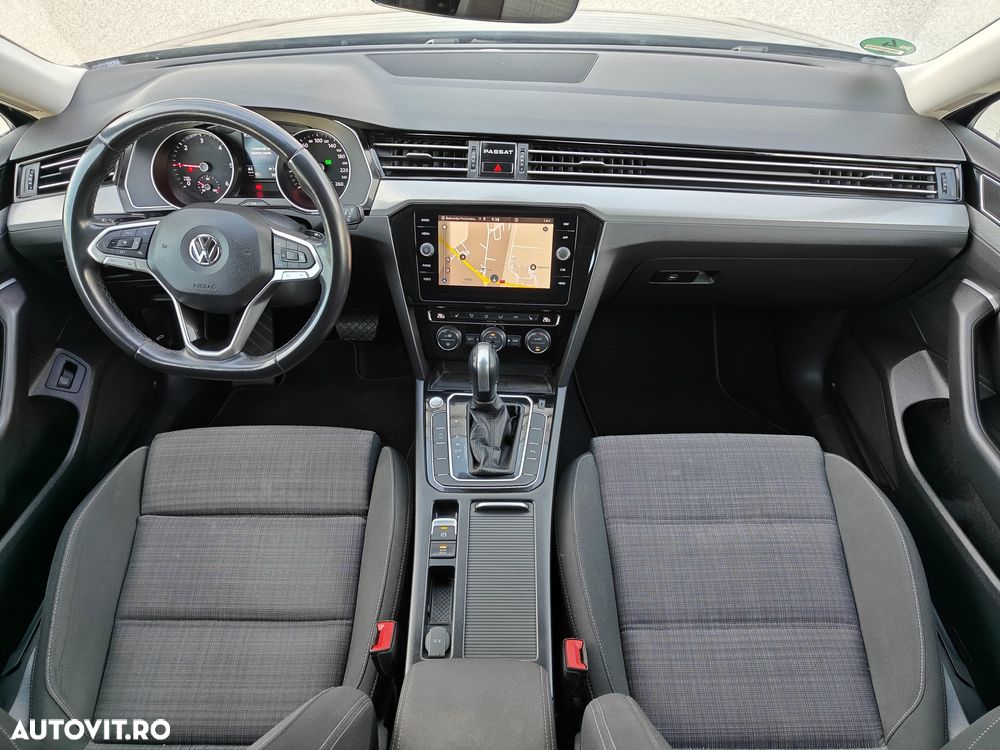 Volkswagen Passat 2.0 TDI SCR DSG Business - 14