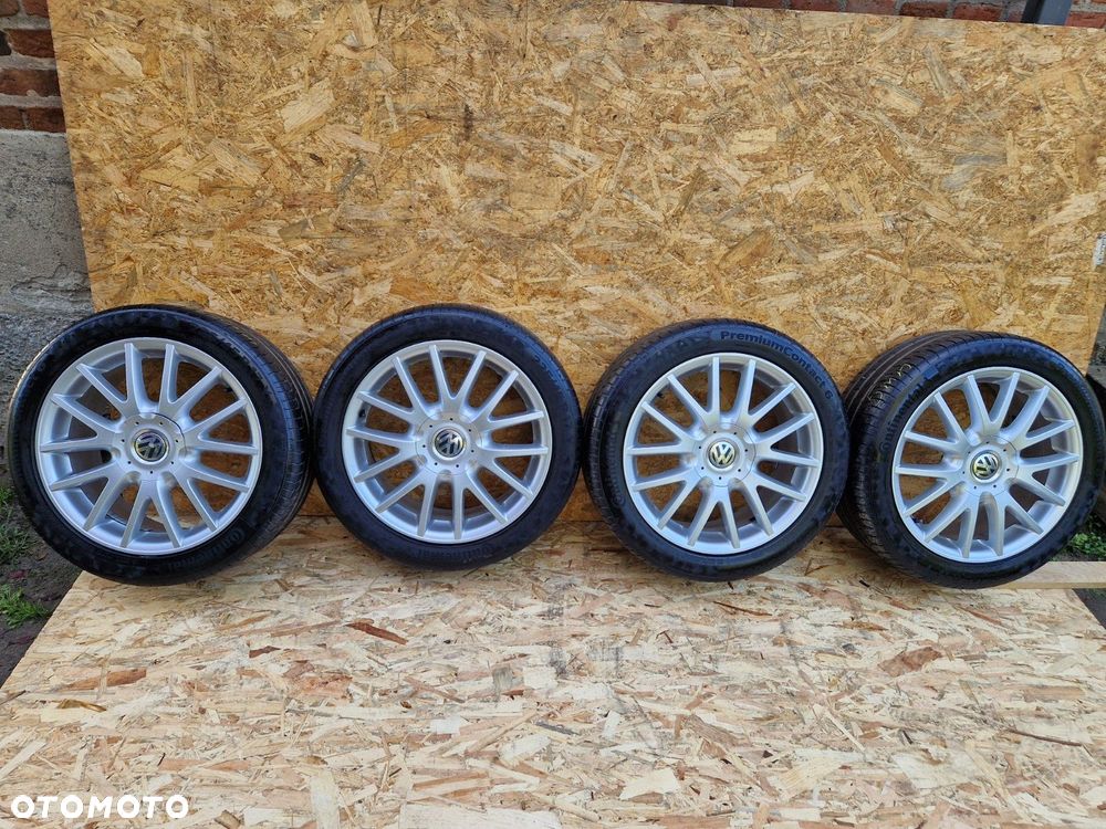 VW FELGI ALUMINIOWE ET54 7Jx17 57,1mm 1K0601025AN OPONY CONTINENTAL 225/45 R17 4,5-5 mm - 1