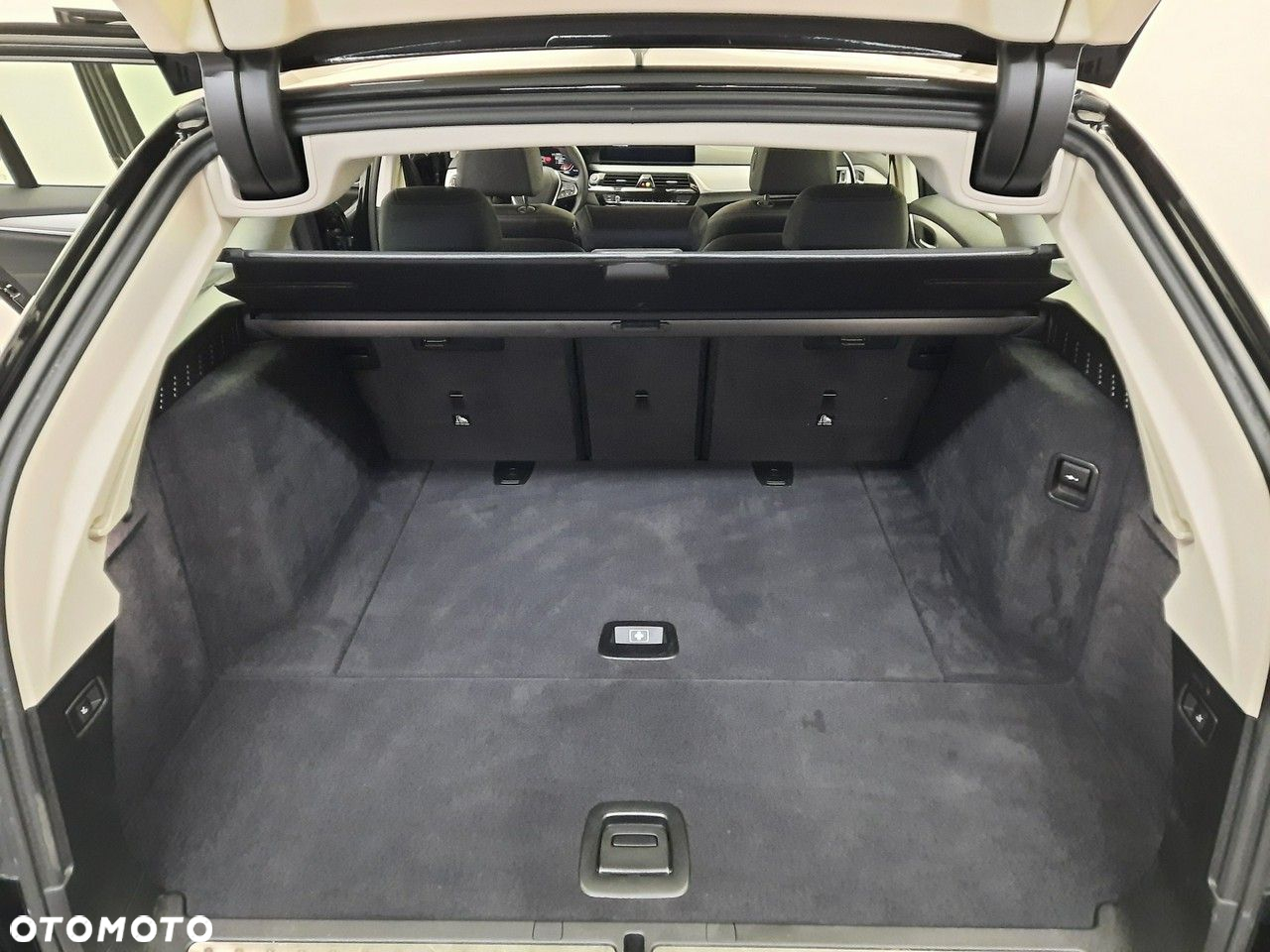 BMW Seria 5 - 23