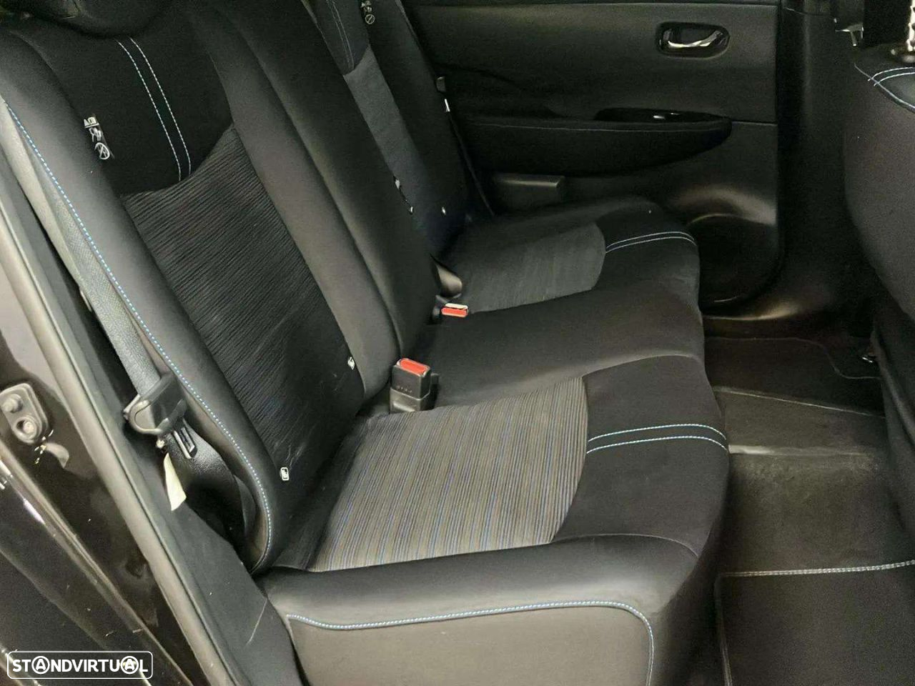 Nissan Leaf N-Connecta - 18