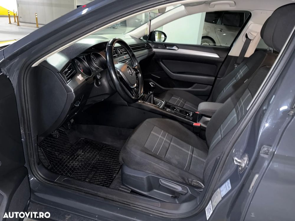 Volkswagen Passat 1.4 TSI Advance - 9