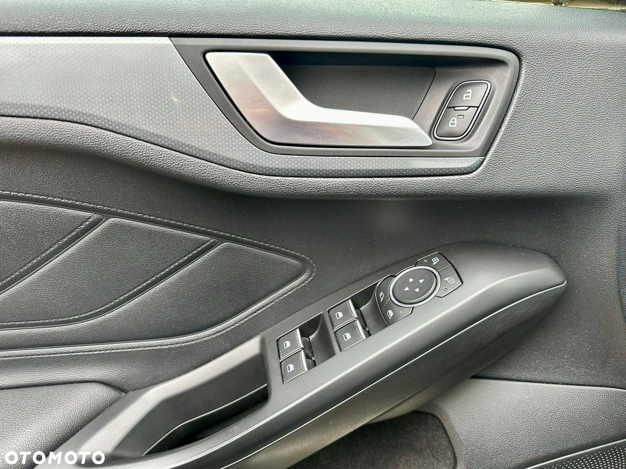 Ford Focus 2.0 EcoBlue Active X - 26