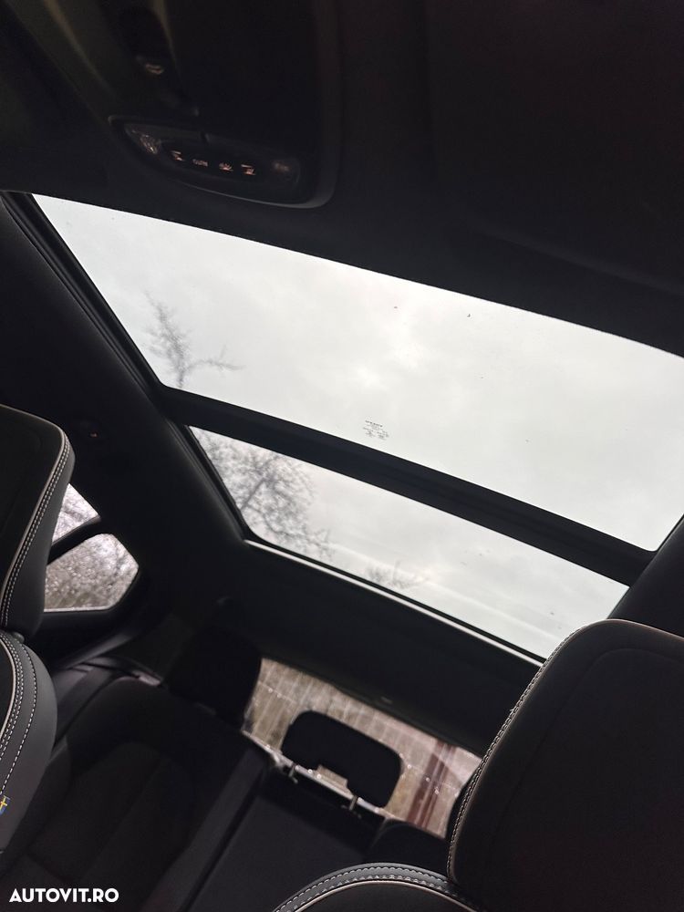 Volvo XC 40 Recharge T5 Twin Engine AT7 R-Design Expression - 8