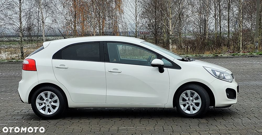 Kia Rio 1.2 Business Line - 5