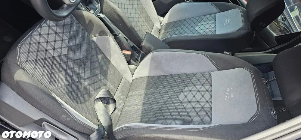 Volkswagen Polo 1.0 TSI R-Line - 17