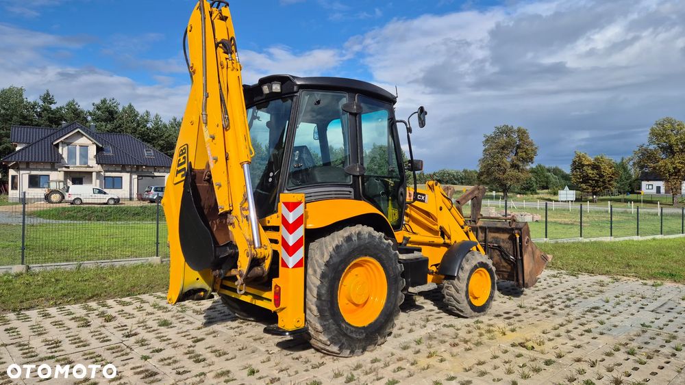 JCB 3CX - 6
