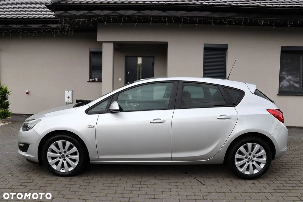 Opel Astra IV 1.7 CDTI Enjoy - 4