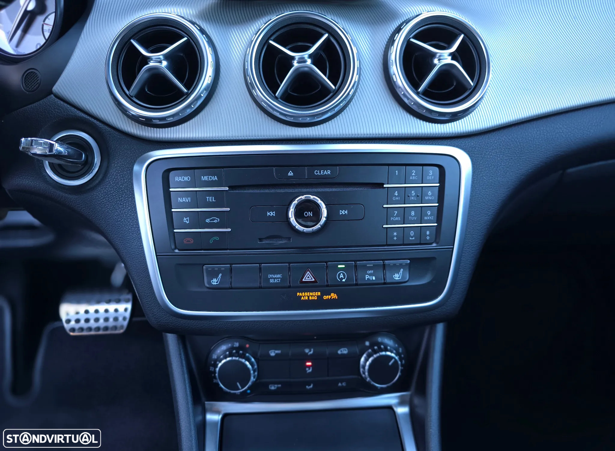 Mercedes-Benz GLA 200 CDi Urban Aut. - 19