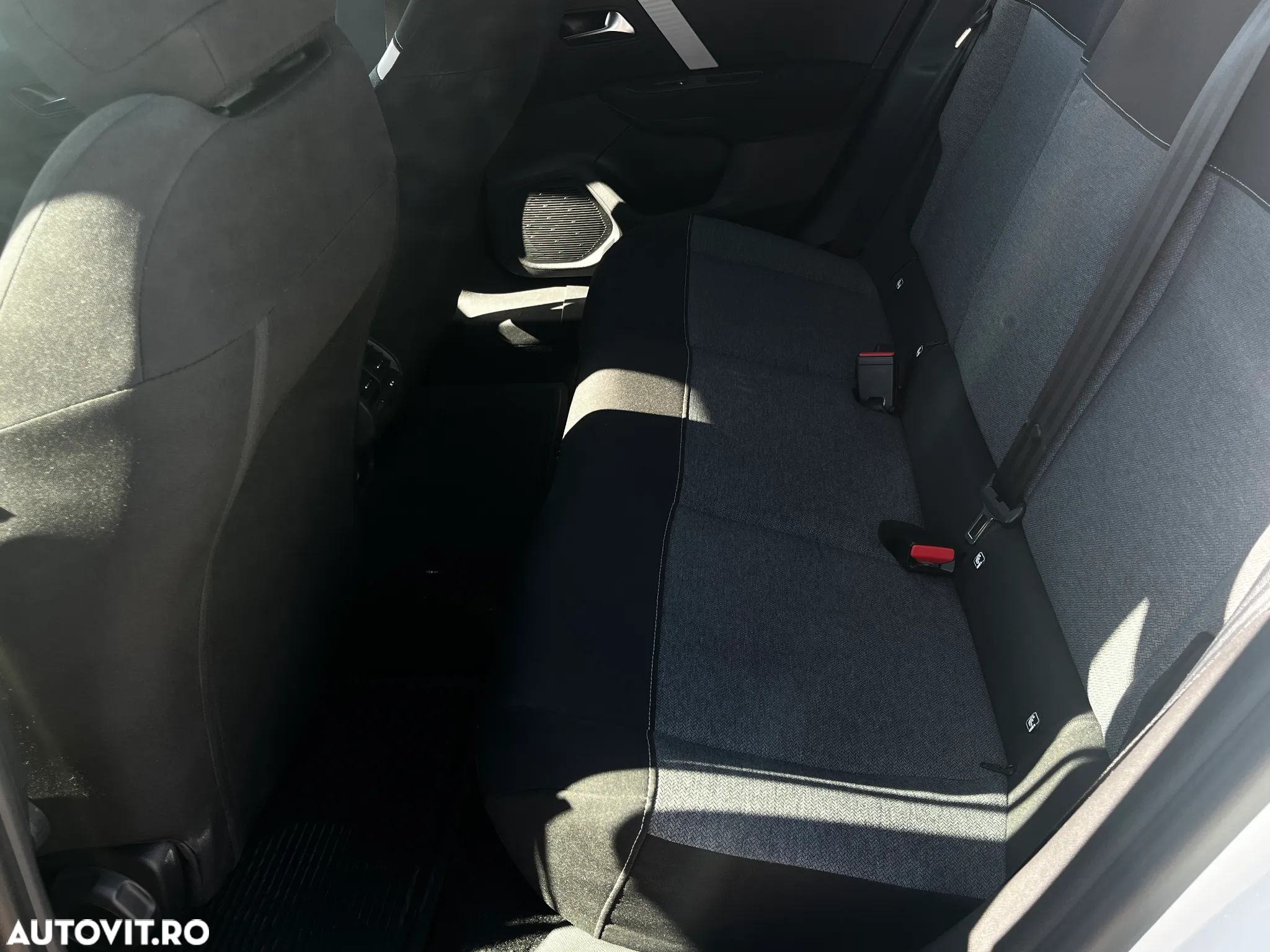 Citroën C4 1.2 PureTech 100 S&S BVM6 Feel - 11