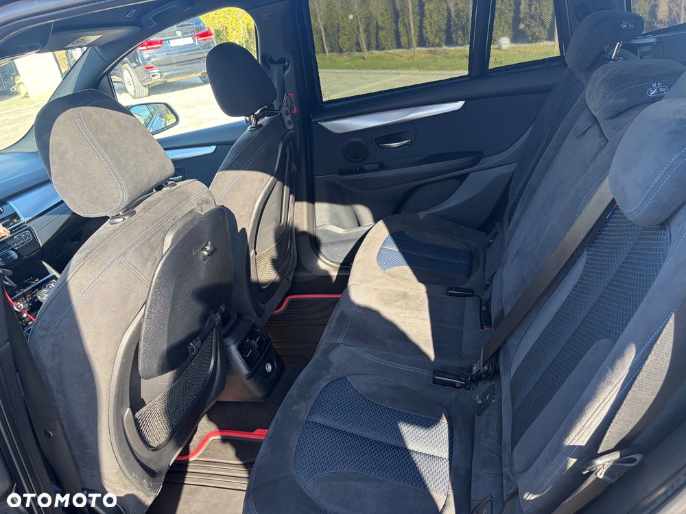 BMW Seria 2 220i GT M Sport sport - 16