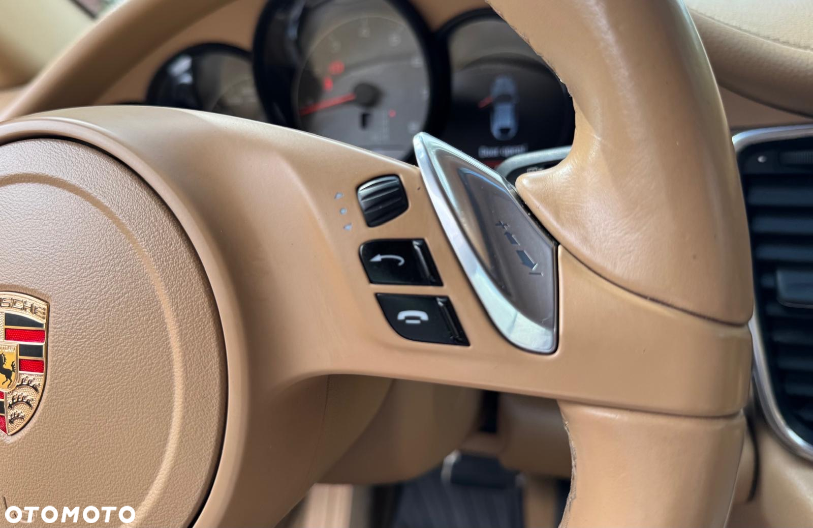 Porsche Panamera S Hybrid - 21