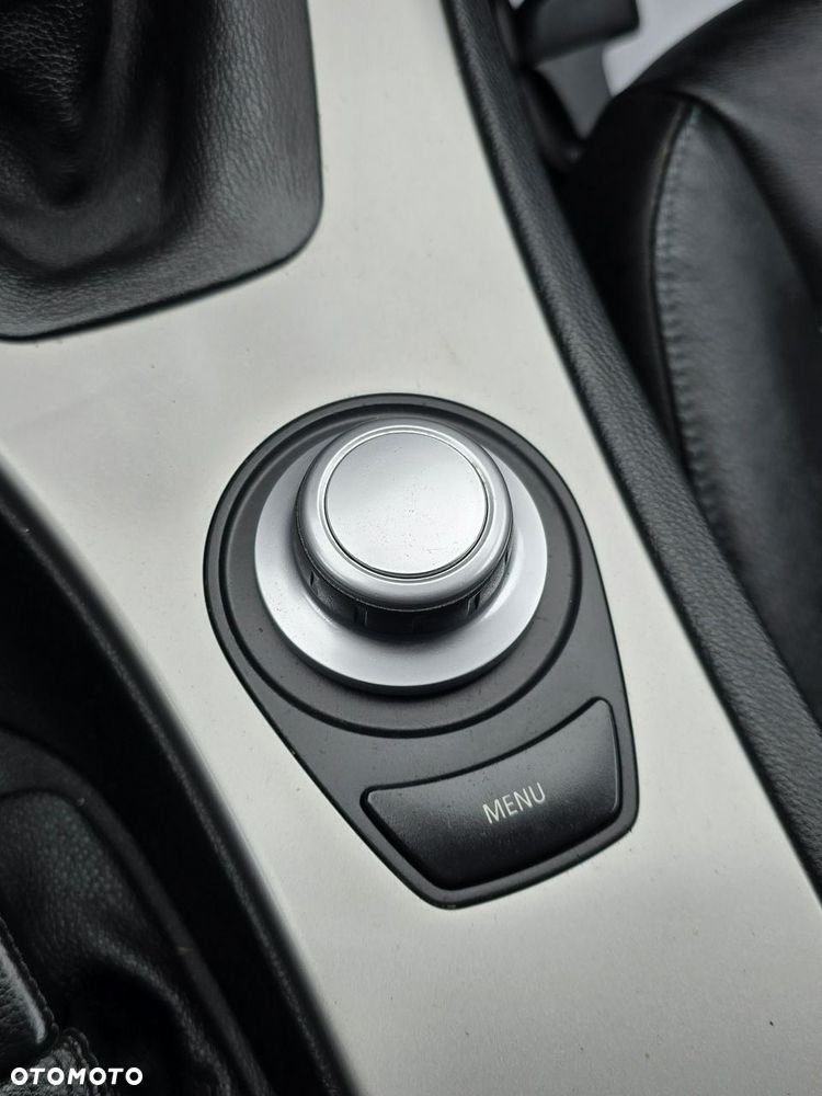 BMW Seria 3 - 36
