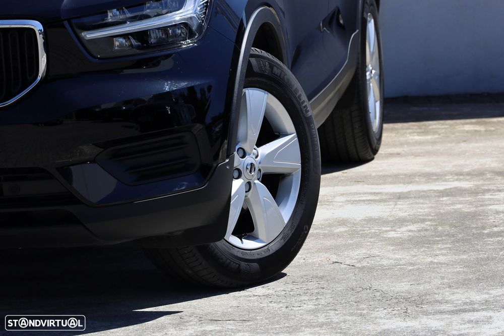 Volvo XC 40 1.5 T2 Momentum Core - 5