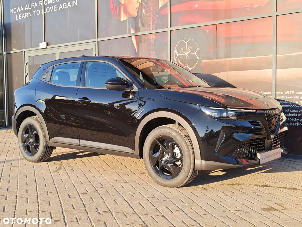 Alfa Romeo Junior 1.2 mHEV Ibrida eDCT - 5