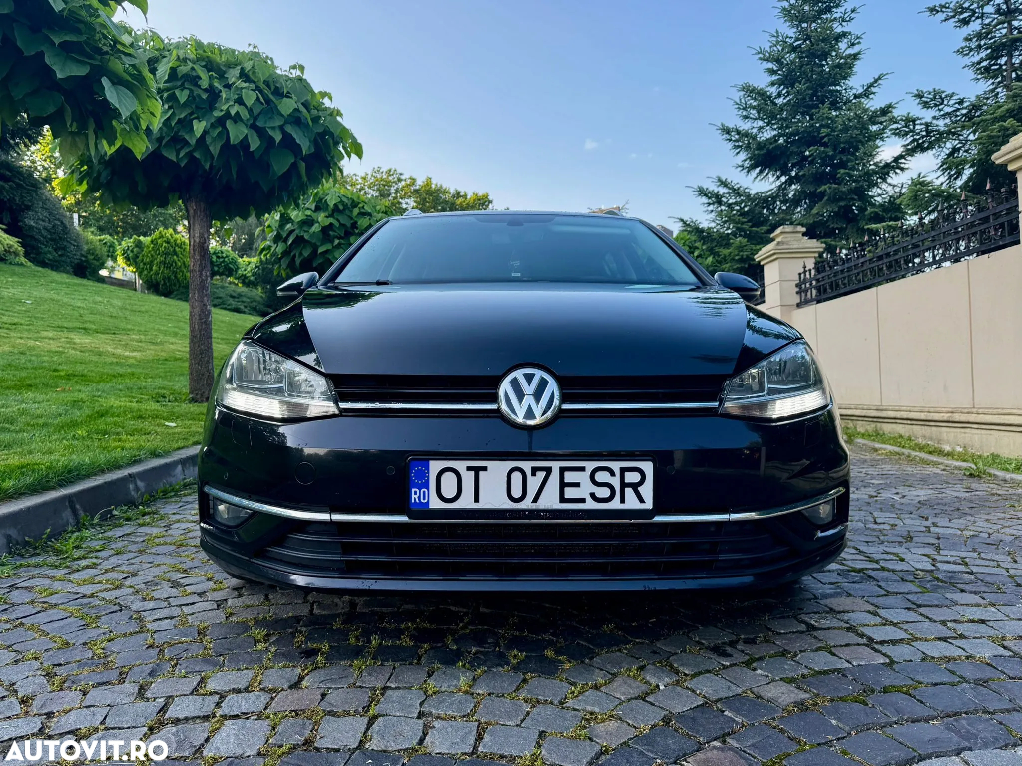 Volkswagen Golf 2.0 TDI Comfortline - 6