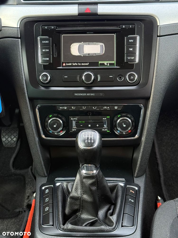 Skoda Superb 1.6 TDI GreenLine - 31