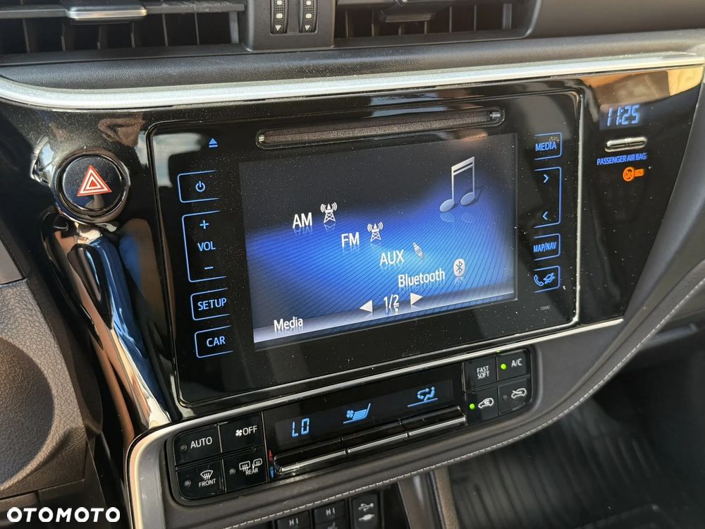Toyota Auris - 17