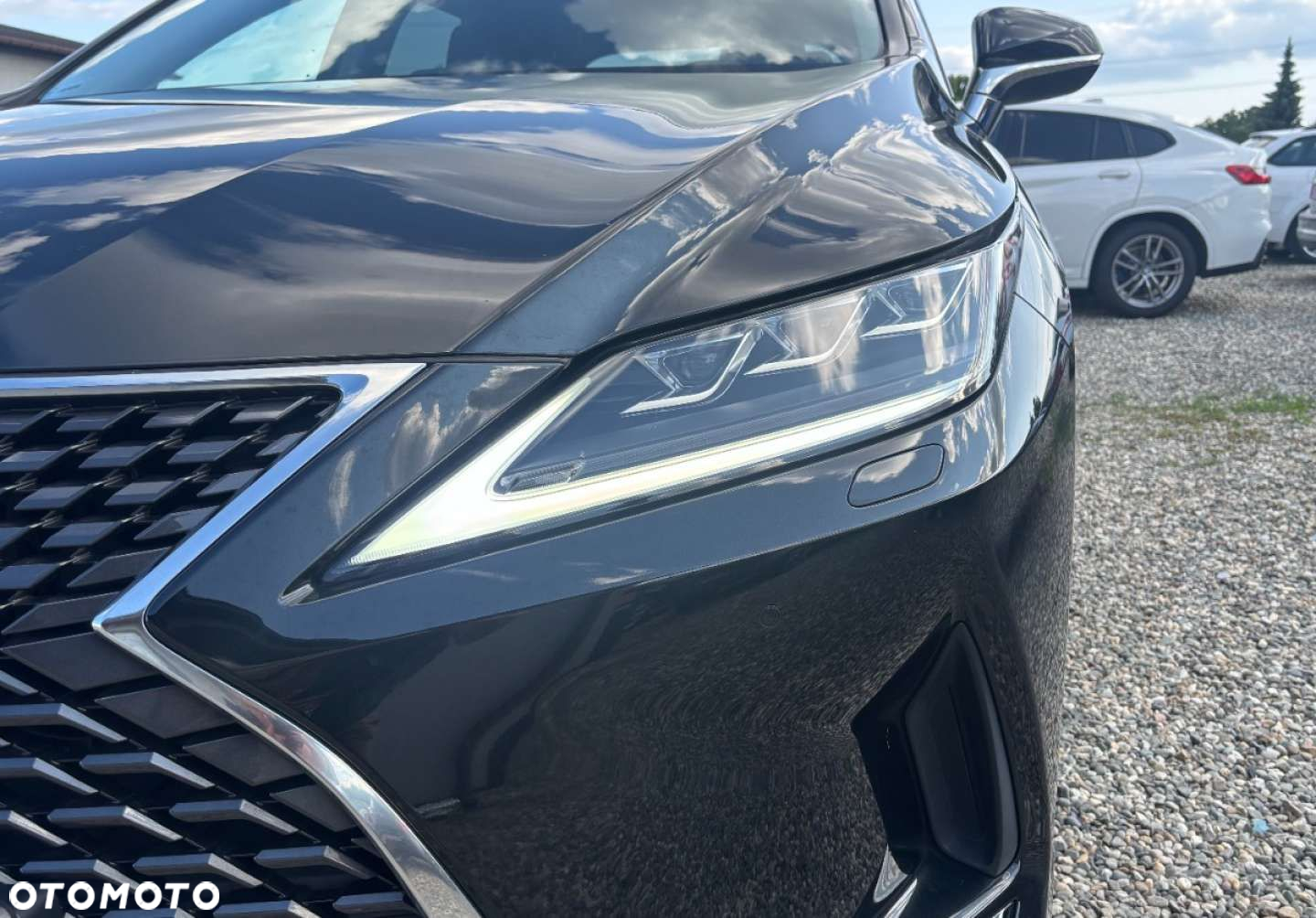 Lexus RX - 11