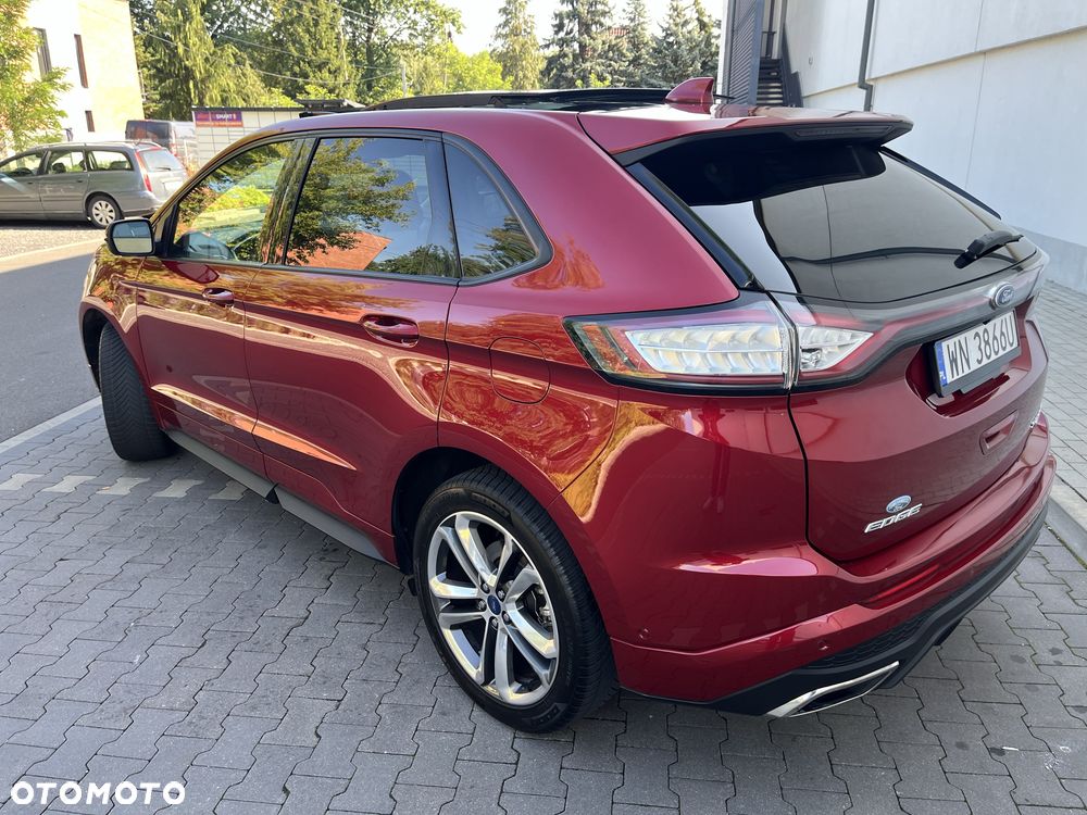 Ford Edge - 2