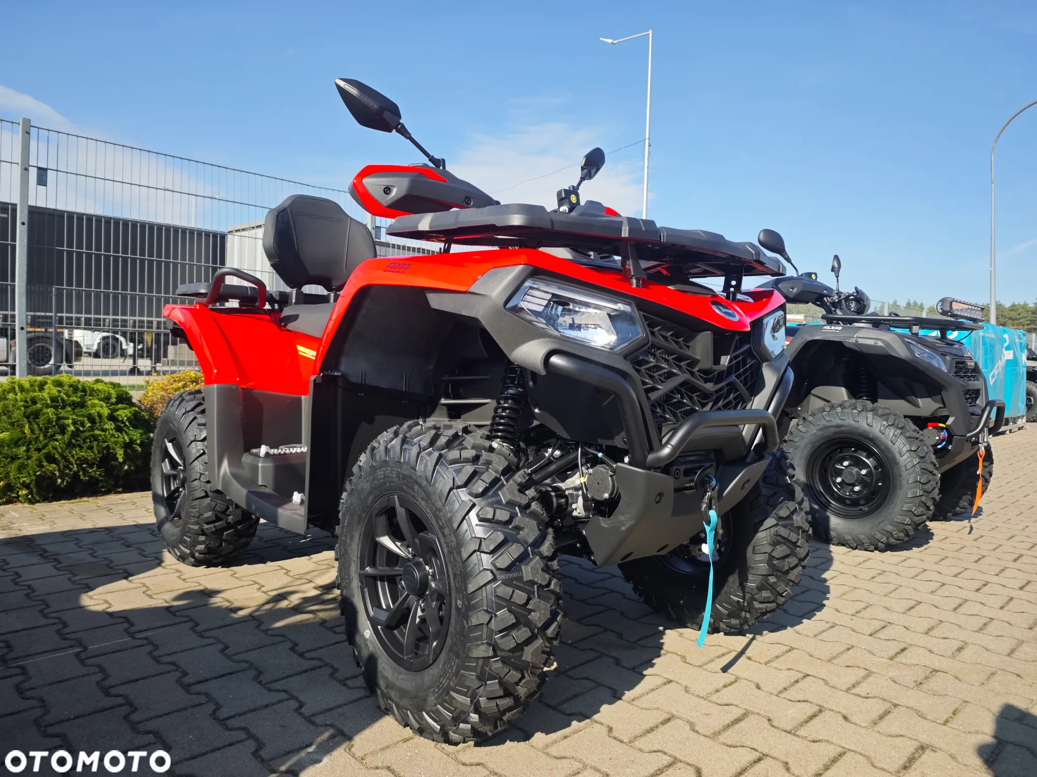 CFMoto CForce - 24