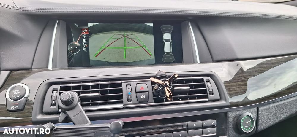 BMW Seria 5 520d Touring Aut. Luxury Line - 28