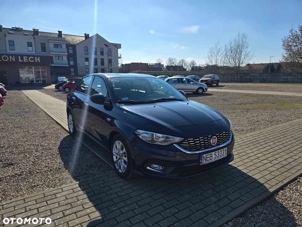 Fiat Tipo 1.6 MultiJet 16v Lounge - 3