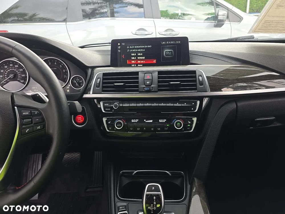 BMW Seria 3 330i GPF Luxury Line sport - 6