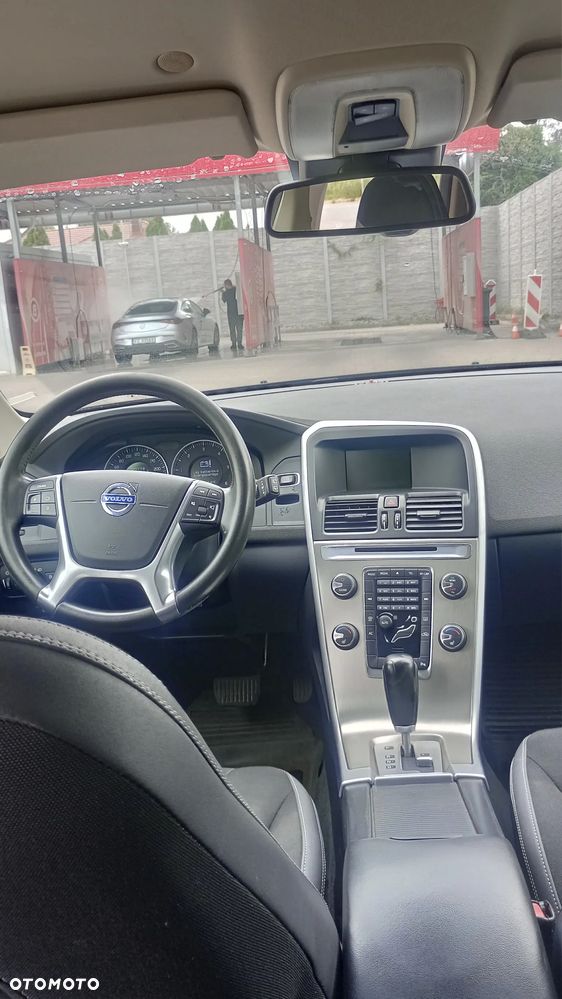 Volvo XC 60 - 2