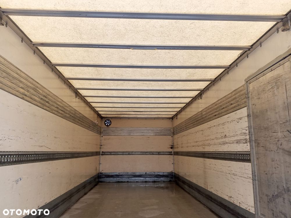 Renault D12 EURO6 ŁADOWNOŚĆ TON/ WINDA KLAPA - 11