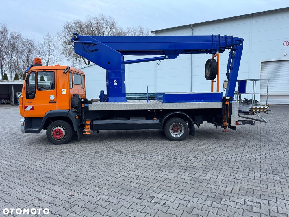 MAN LE140C - 6