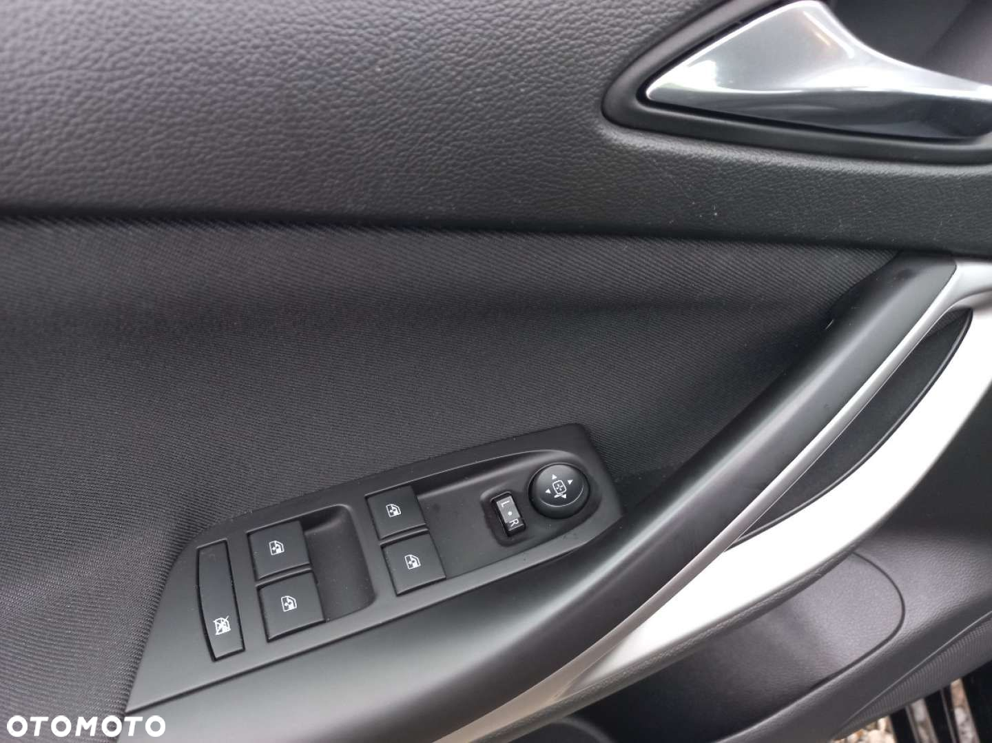 Opel Astra - 10