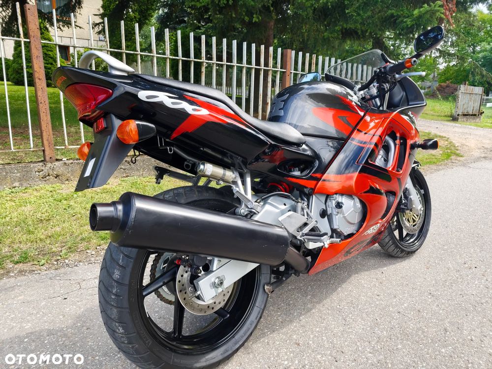 Honda CBR - 4