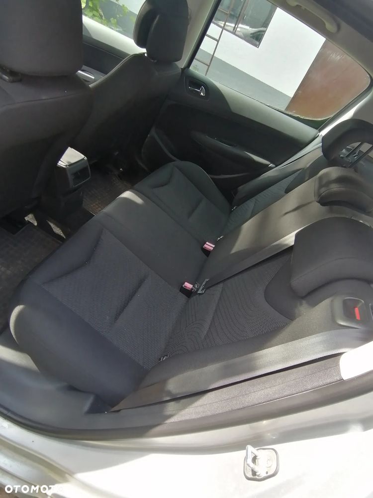 Peugeot 308 - 12