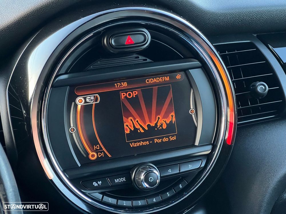 MINI 3 Portas Cooper D - 21