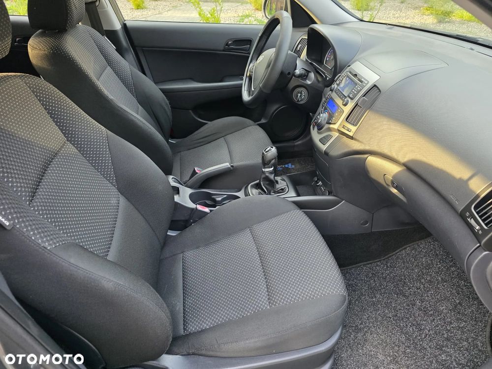 Hyundai i30 - 12