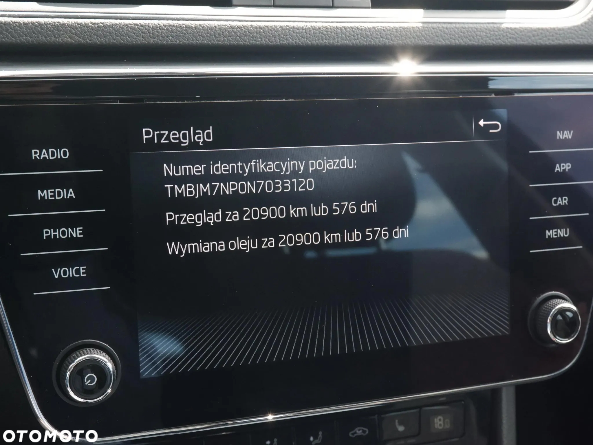 Skoda Superb 2.0 TSI Ambition DSG - 33