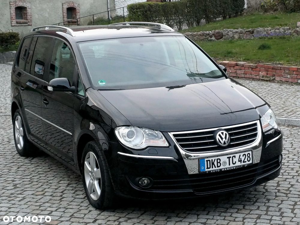 Volkswagen Touran - 2