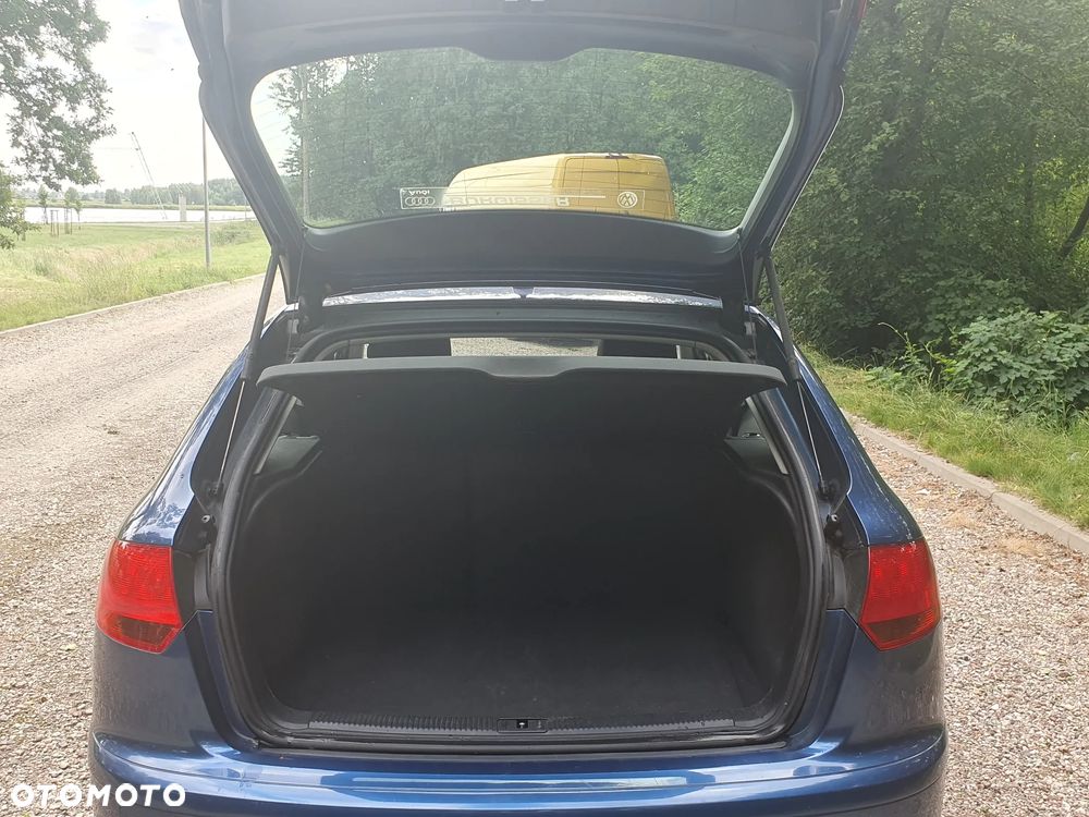 Audi A3 ver-3-2-quattro-sportback-ambition - 14