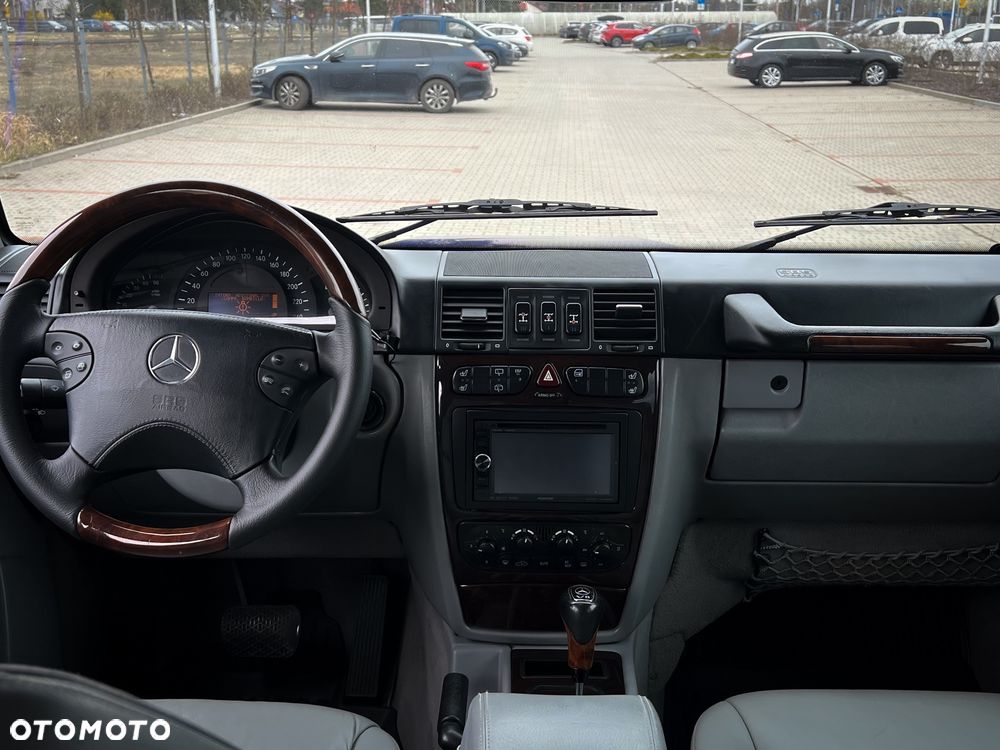 Mercedes-Benz Klasa G 400 CDI Automatik - 22