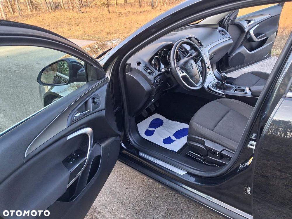 Opel Insignia - 21