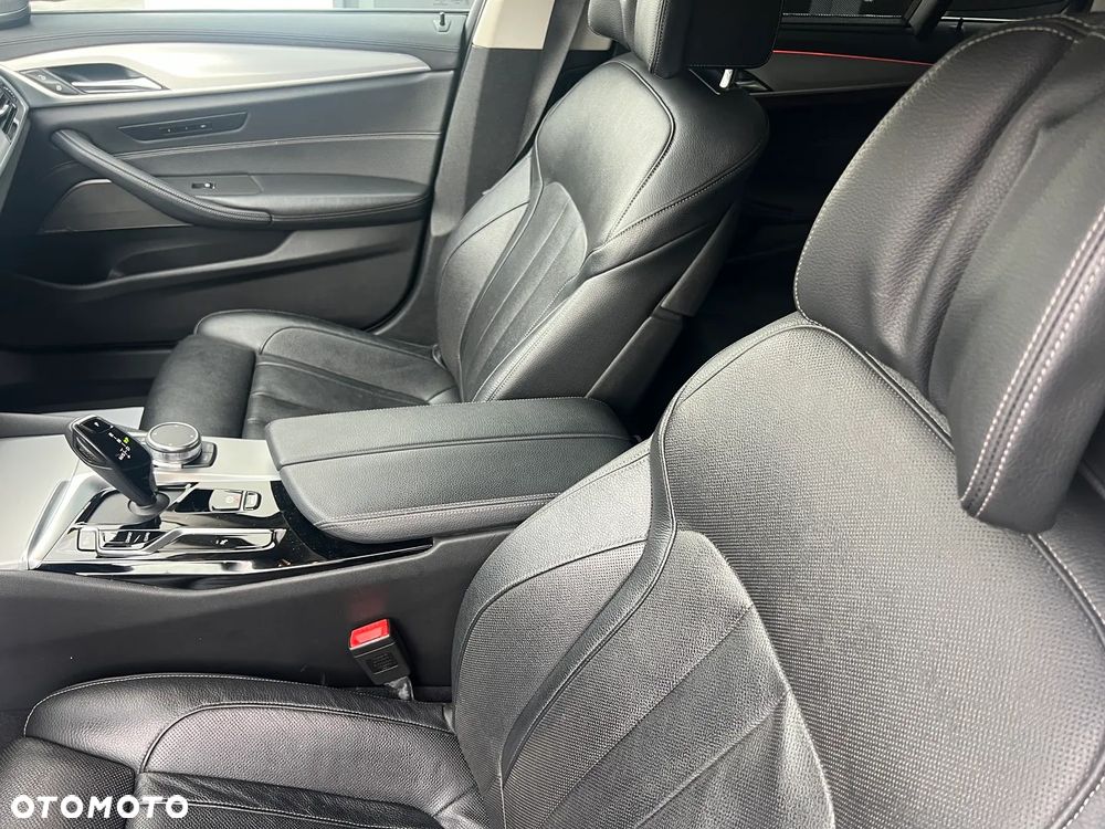 BMW Seria 5 - 15