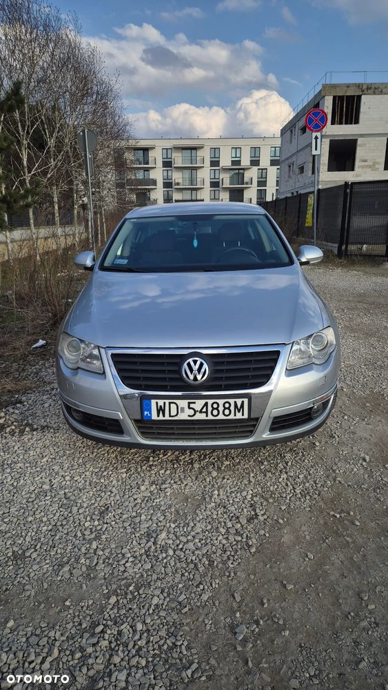Volkswagen Passat - 6