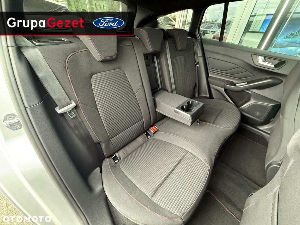 Ford Focus - 12
