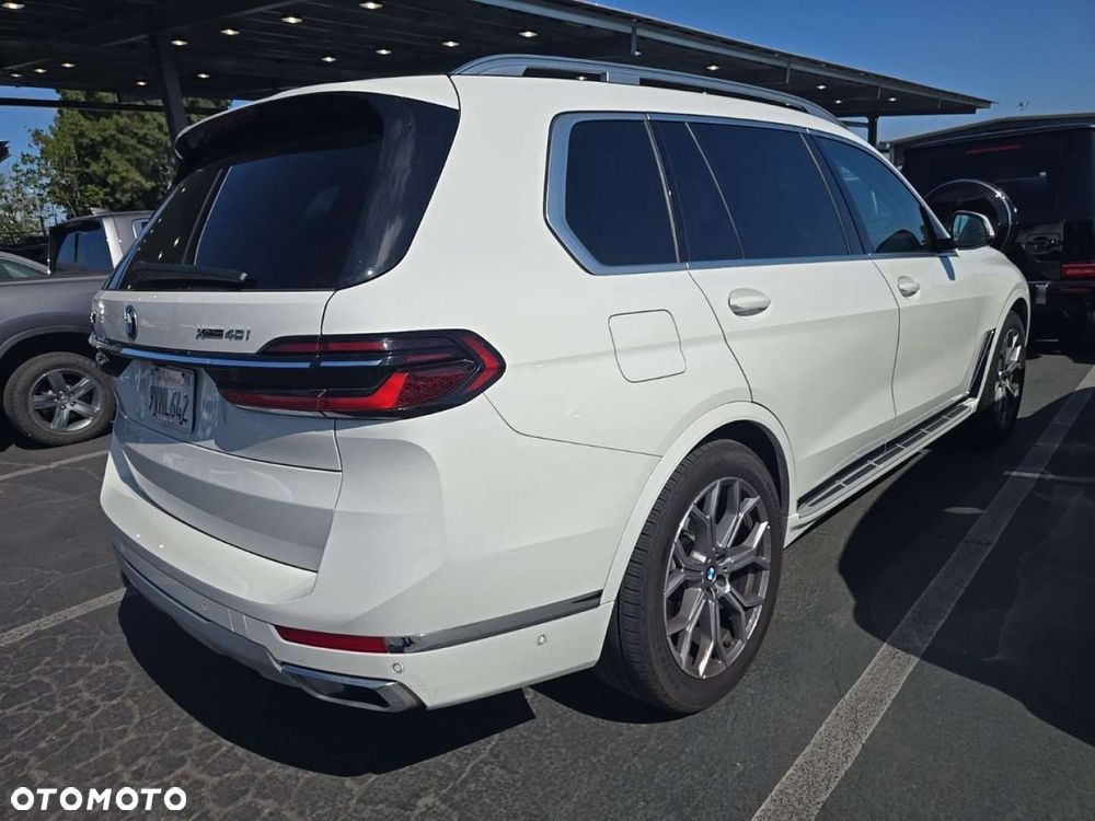 BMW X7 - 4