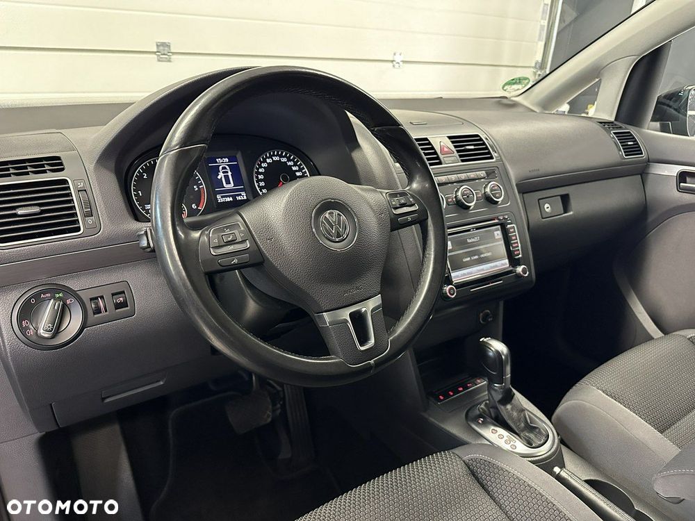 Volkswagen Touran 1.6 TDI DPF DSG Comfortline - 6